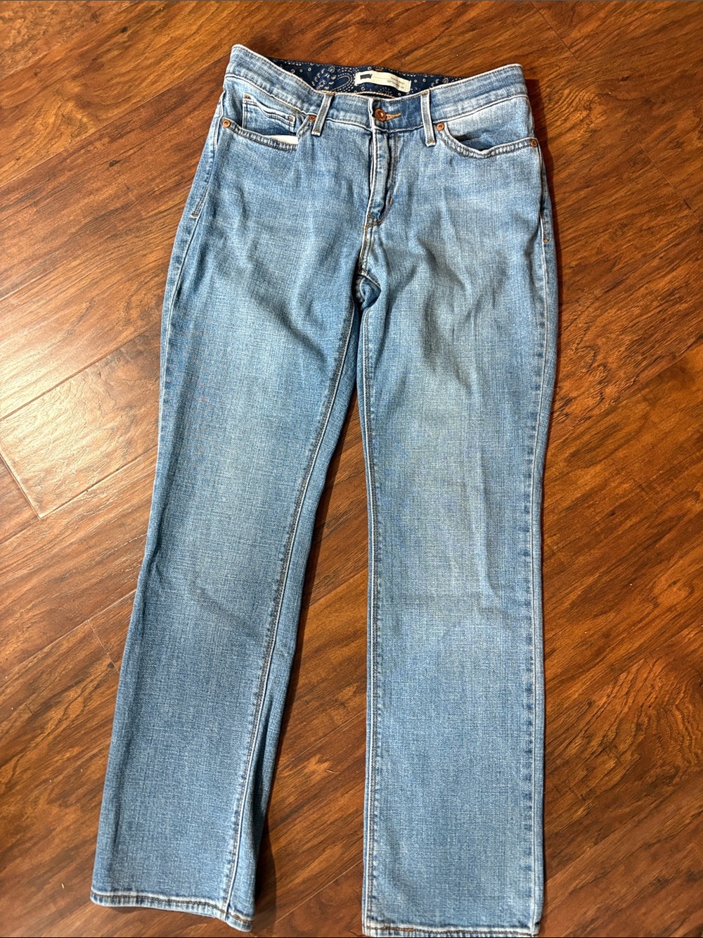 Levi's 525 perfect waist Women's Straight Leg Jeans - Light Blue Denim